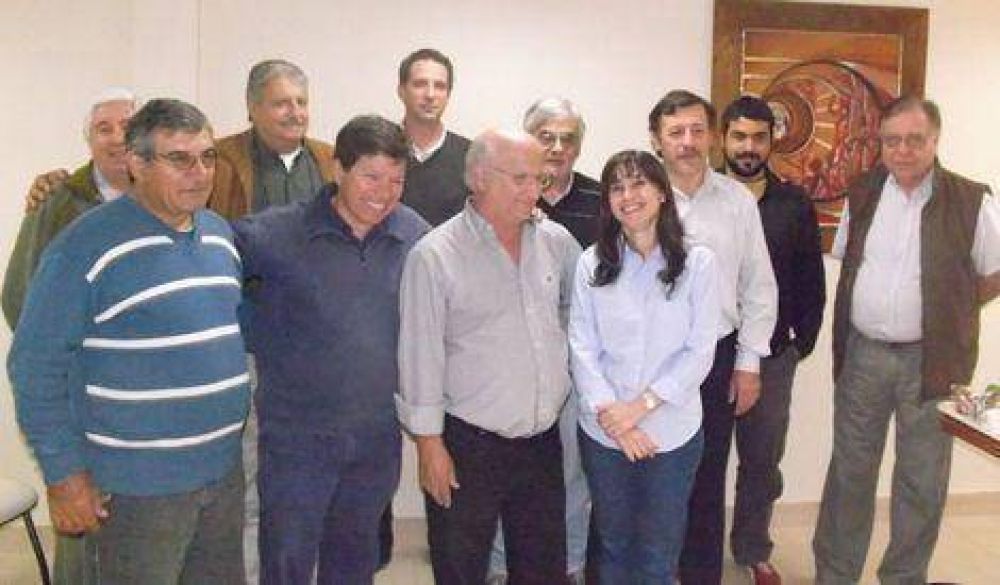 'Es preciso ampliar la discusi�n y profundizar en la calidad de los empleos' 