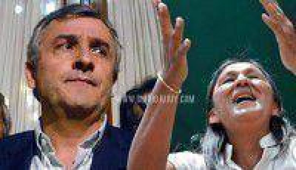 Morales vs. Sala : �ponerle una mordaza a los partidos pol�ticos es una actitud Fascista�
