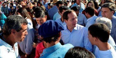 "Como un correntino, quiero ayudar a todos"