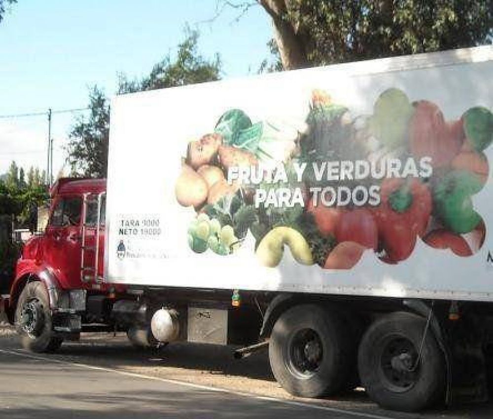 El mi�rcoles llegar� a Azul el cami�n de Frutas y Verduras para todos