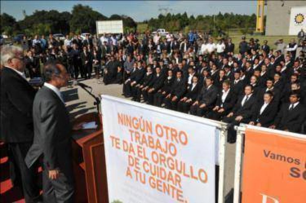Scioli con agenda en el Interior Provincial junto a 20 intendentes