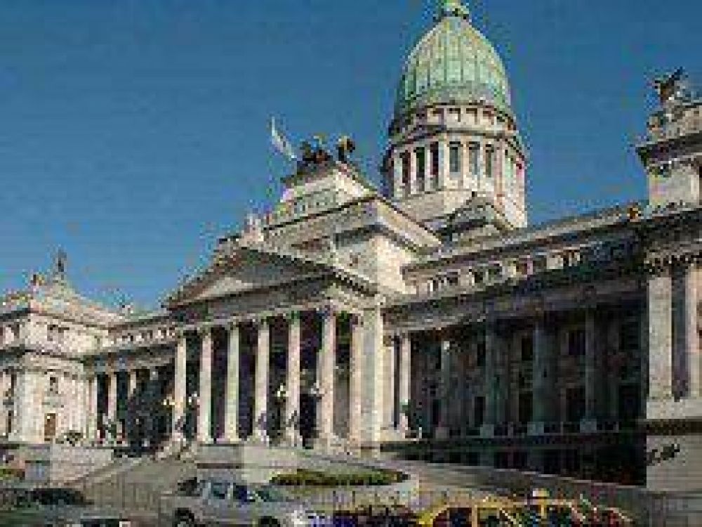 Presentan proyecto para que los pol�ticos cumplan lo que prometieron en campa�a