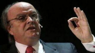 De Mendiguren: "No va m�s la econom�a del parche, hay que replantear el modelo"