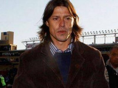 Almeyda: 'Si River se va a la B de nuevo, yo volver�a a dirigirlo y Ram�n no'