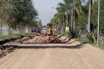 Siguen las obras de pavimentaci�n para Benav�dez y Dique Luj�n