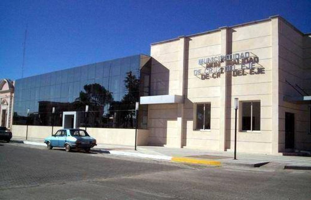 Cruz del Eje: enojado con ediles, Esteban no les deposit� el sueldo