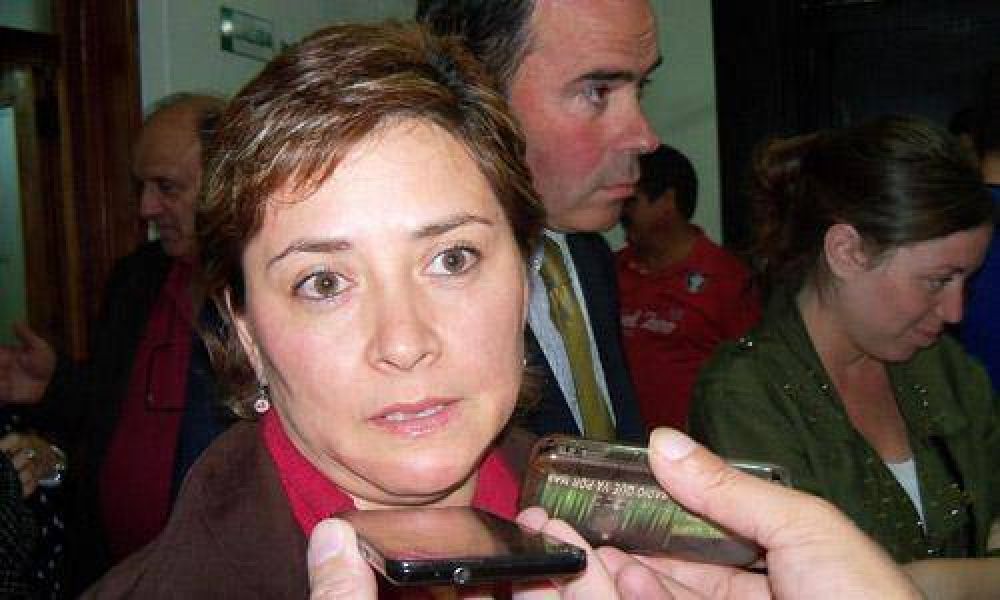 Pol�mica por la fecha del convenio entre el Municipio y AYSA