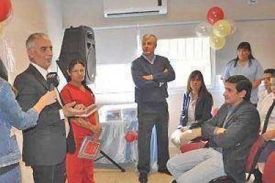 Se celebr� ayer el primer aniversario del Banco de Sangre