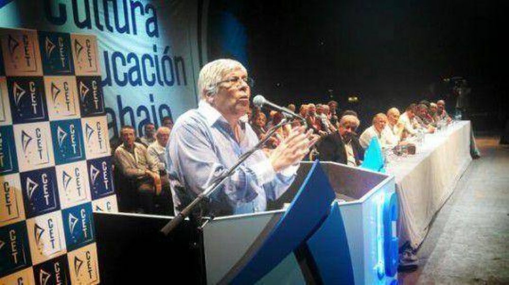 Moyano lanz� su partido junto a Lavagna, De N�rvaez y Jorge Yoma