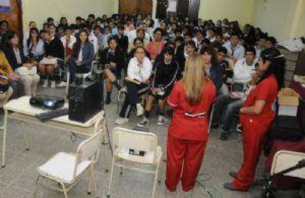 Realizaron una charla taller sobre la donaci�n voluntaria de sangre