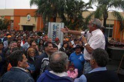 Municipales dejaron sin servicios a la ciudad y resolvieron repetir la protesta todos los mi�rcoles