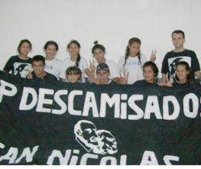 Plenario homenaje de la JP Descamisados  