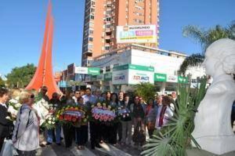 Legisladores justicialistas recordaron el natalicio de Evita