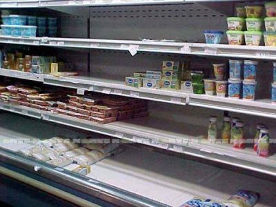 Los consumidores aseguran que los precios siguen subiendo y supermercadistas quieren firmar un acuerdo con el gobierno