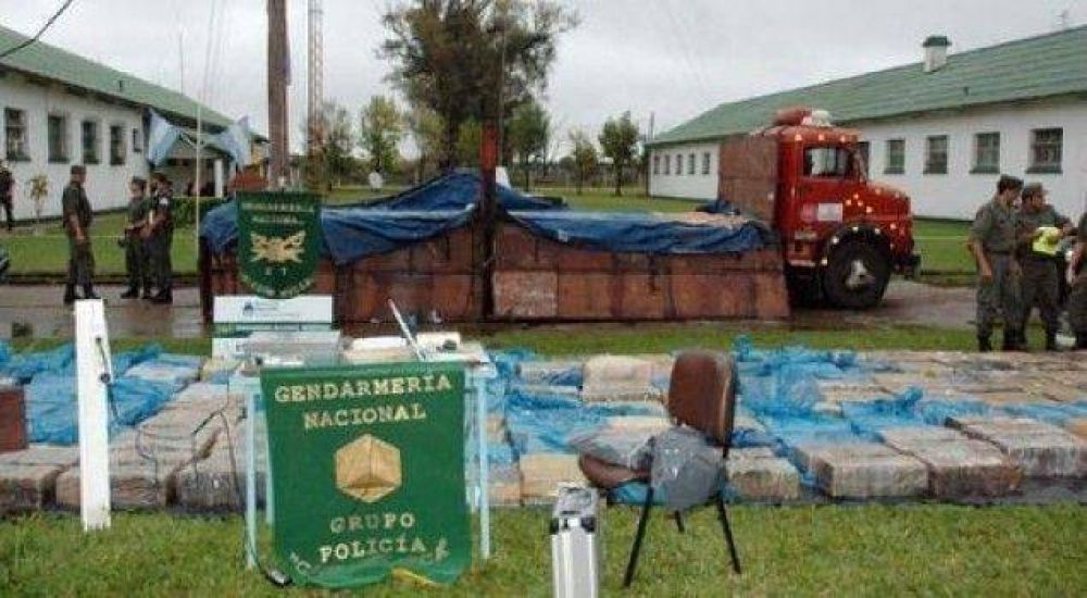 En la otra orilla secuestraron m�s de 12 toneladas de droga en nueve d�as
