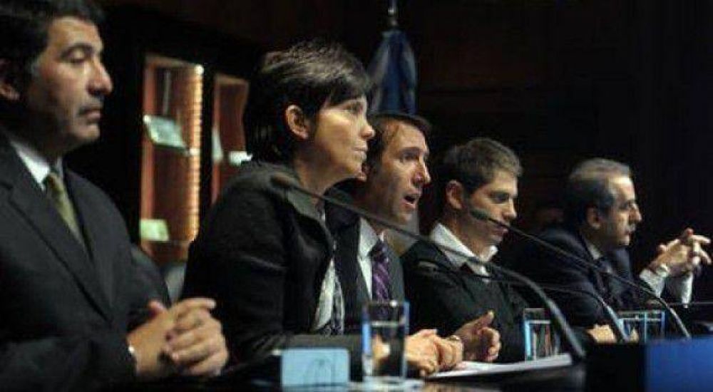 Anuncian un mega blanqueo para repatriar capitales no declarados