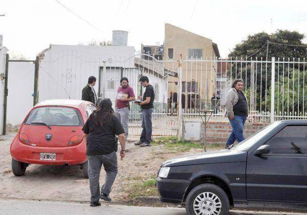 Balearon a un hombre por la espalda 