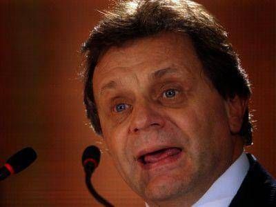 PULTI FIRMA EL LLAMADO A LA CONSULTA POR LA POLIC�A MUNICIPAL