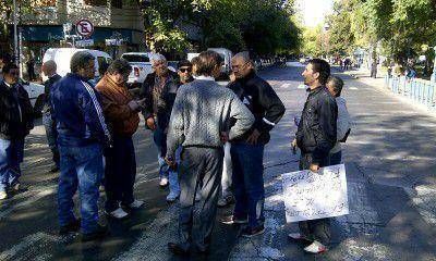 Ex empleados de la minera Vale llevaron su reclamo a Casa de Gobierno