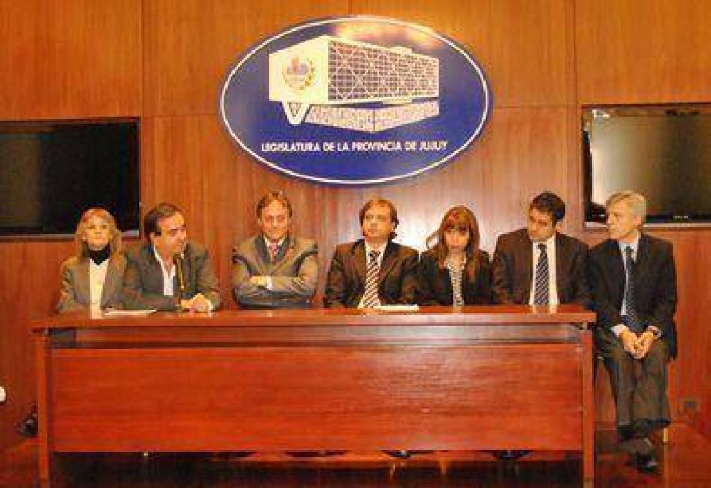 En la Legislatura inici� programa de capacitaci�n