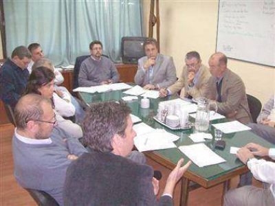 Due�os de los mil lotes podr�n escriturar sin pagar ning�n canon
