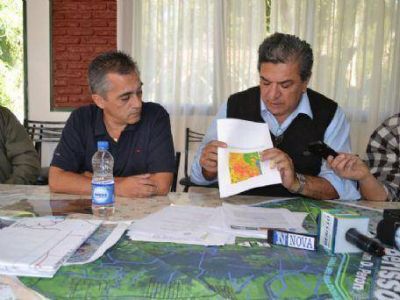 Slezack habl� sobre las inundaciones y apunt� a la provincia: �Limpiaron hasta la 122 y le dejaron el agua a Berisso�