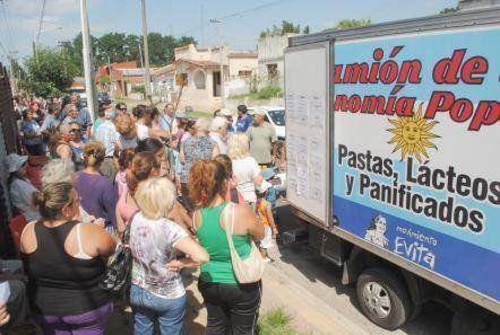 Pastas, l�cteos, panificados y pescados para todos el jueves 9 en Plaza Ameghino