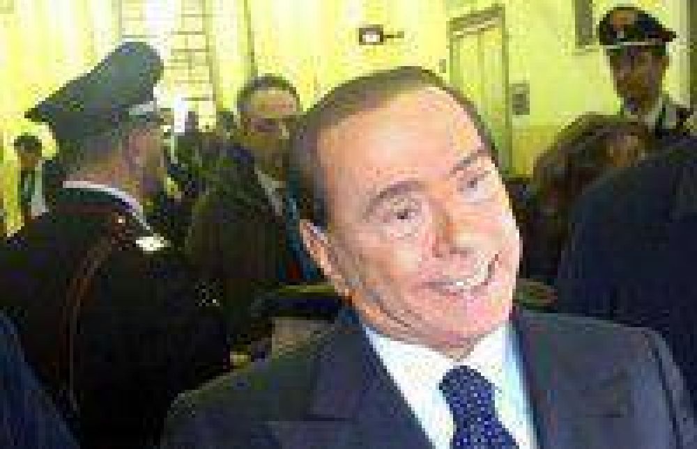 Confirman la condena a Berlusconi a 4 a�os de prisi�n por fraude fiscal