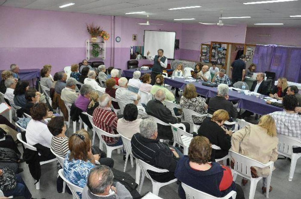 PAMI quiere acuerdos directos con colegios m�dicos