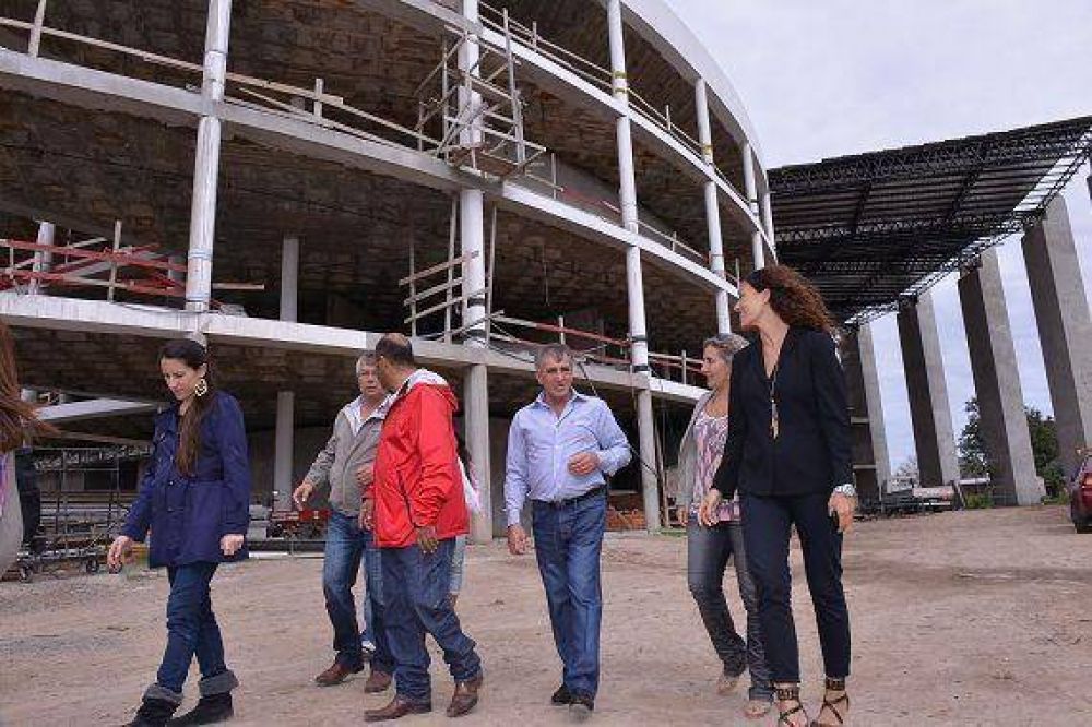 Jes�s Cariglino recorri� la obra del Centro de Diagn�stico Precoz