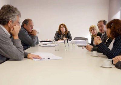 El gobernador recibi� el petitorio firmado por 14 mil cipole�os que reclaman seguridad 