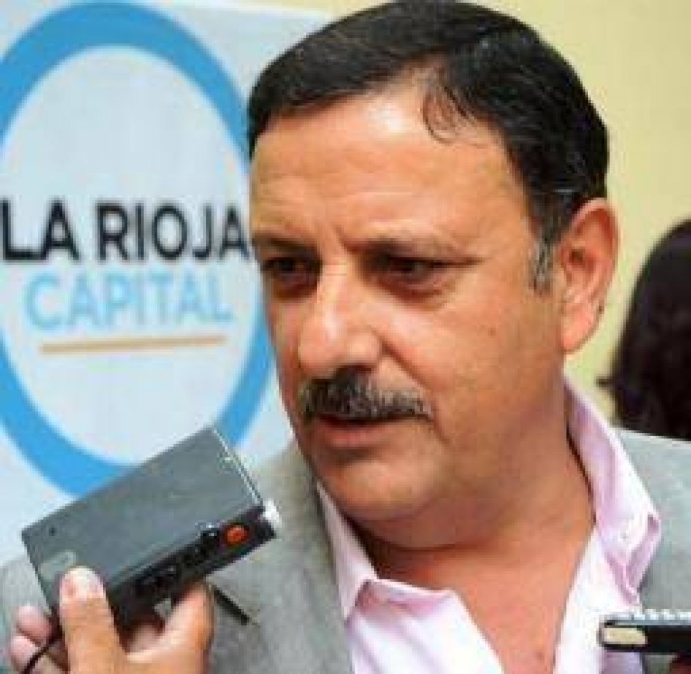 Quintela mostr� �satisfacci�n� por el aumento a los PIL municipales