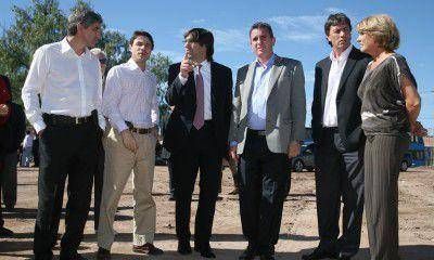 Con Bossio en Mendoza, el plan Procrear lleg� con 940 viviendas para Maip�