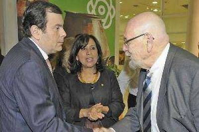 Ante rectores de Am�rica latina y el Caribe, Zamora resalt� la educaci�n p�blica