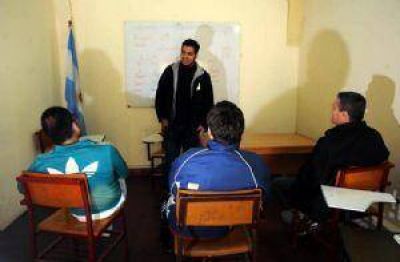 Se duplic� la cantidad de presos que estudian carreras universitarias