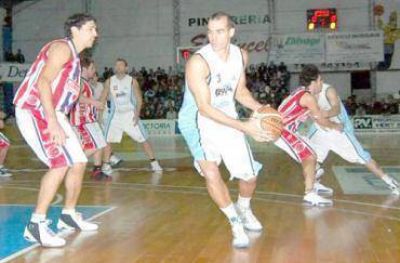 Regatas obligado a ganar para alargar la serie