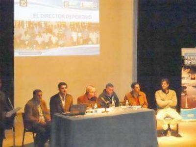Primera reuni�n para la capacitaci�n de dirigentes deportivos