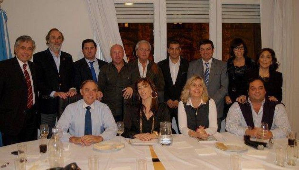 El bloque PRO sum� a Queijeiro y Mac Allister a la reuni�n semanal