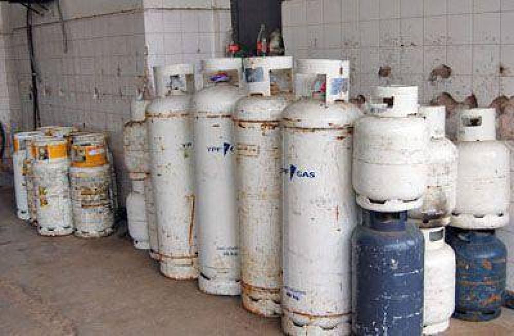 En oficinas municipales del consumidor podr�n denunciarse sobreprecios en las garrafas sociales