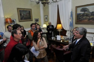 El Tonelero: El Presidente de la C�mara Baja recibi� a vecinos de Ramallo