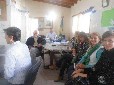 La Filial de Racing entreg� subsidios a tres escuelas
