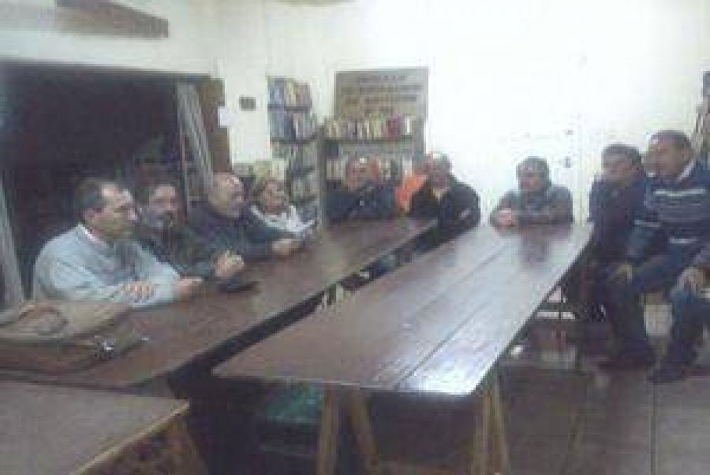 Vecinos de San Carlos preocupados por el abandono de terrenos bald�os municipales