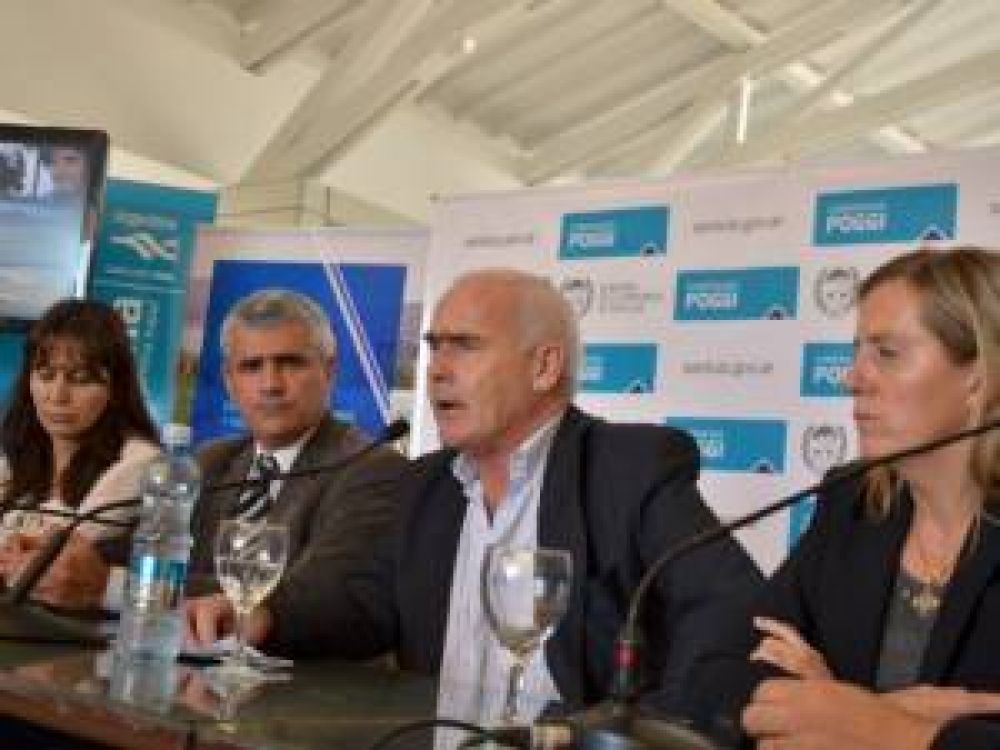 Enrique Meyer lleg� a San Luis para trabajar en el Dakar 2014