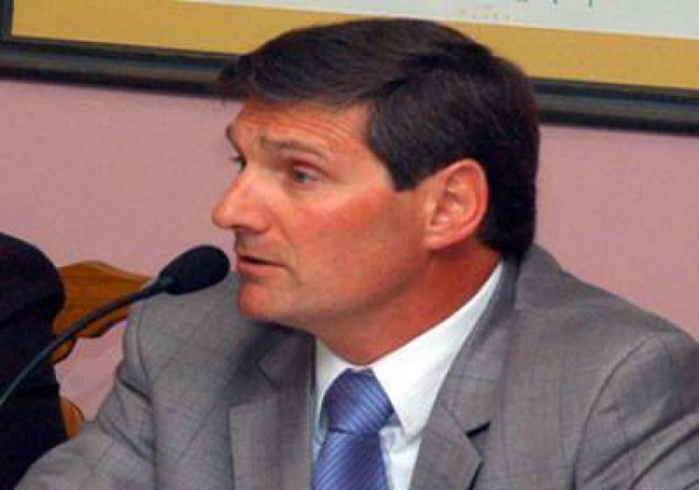  Fern�ndez manifest� su rechazo a la creaci�n de la Polic�a Comunal