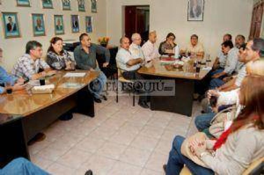 Radicales buscan consensuar una convenci�n �tranquila�