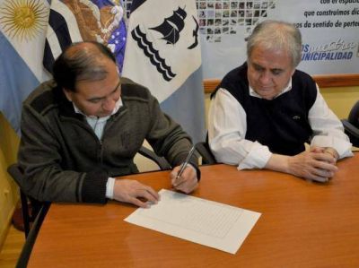 Entrega de t�tulo de propiedad por Plan PROCREAR