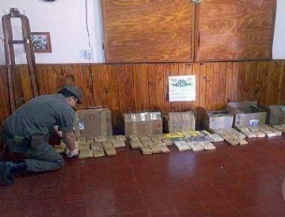 Frustran env�o de droga por encomiendas desde Misiones