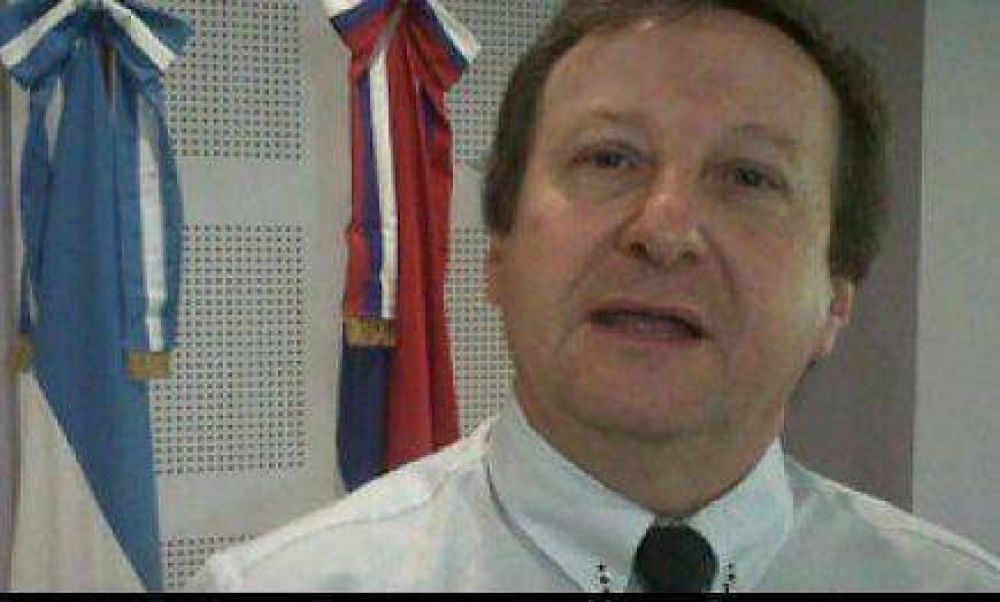 Blanqueo de d�lares: �Es lavado oficial de dinero�