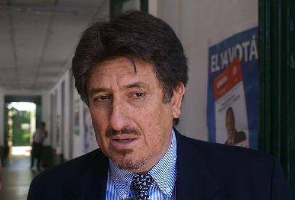 Manuel Aguirre reiter� la legalidad de la re-reelecci�n