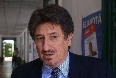 Manuel Aguirre reiter� la legalidad de la re-reelecci�n